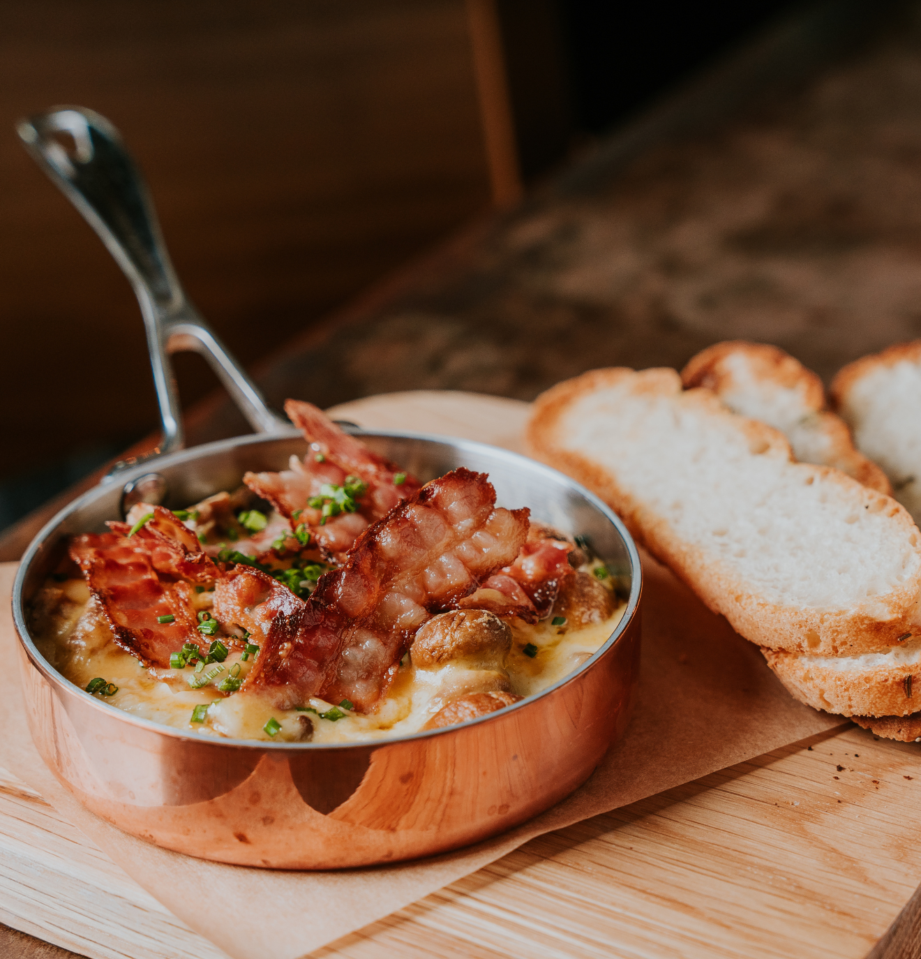 Dinner & Dining at The Unicorn Hotel in Gunthorpe